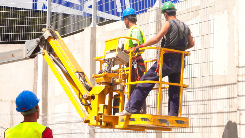 Aerial Lifts in Industrial and Construction Environments: Types of Lifts and Their Hazards