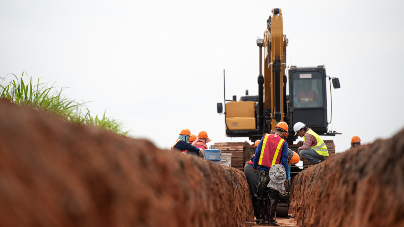 Seguridad en excavaciones y apuntalamiento en entornos de construcción